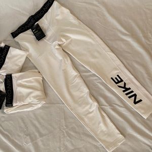 COPY - NIKE PRO WARM Size xl and large
